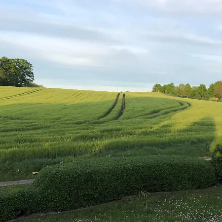 Отель Gross Koethel *