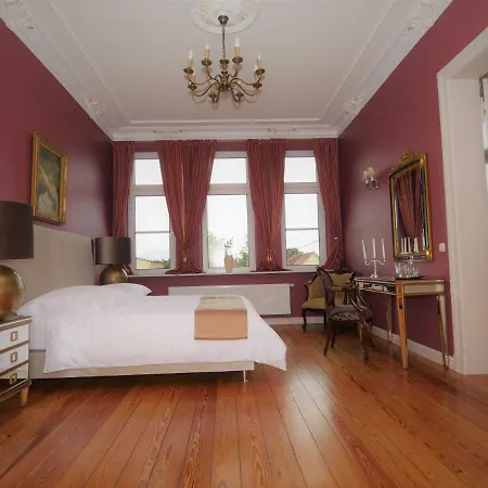 Gross Koethel Otel *