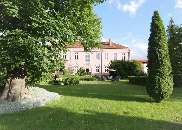 Hotel Gross Koethel